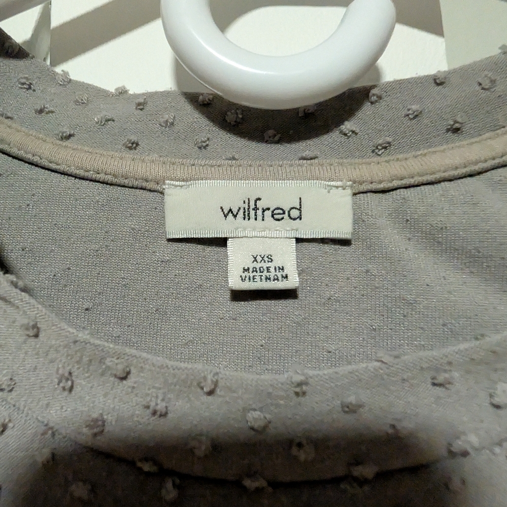 Aritzia Wilfred Gray Dot Textured Top XXS Oversized